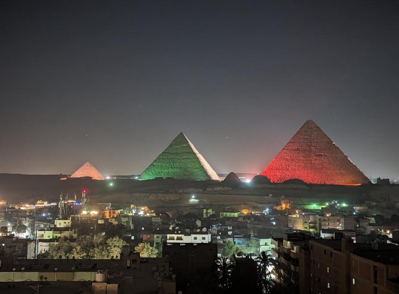Jumeirah Pyramids View Inn Kafret el-Gabal Eksteriør billede